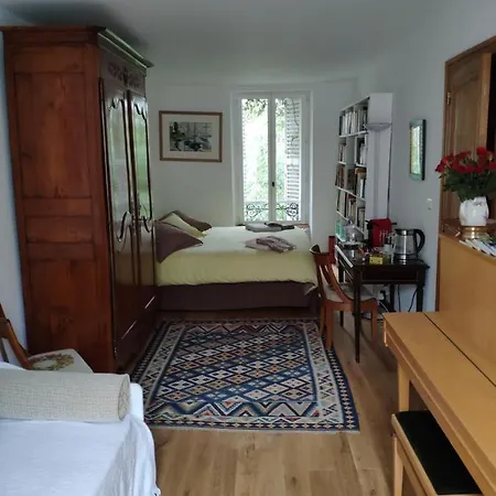 Bed & Breakfast Terrasse Et Jardin Paříž