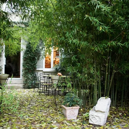 Terrasse Et Jardin 住宿加早餐酒店 *